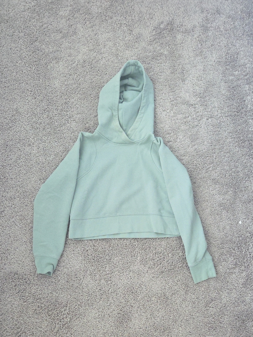 lululemon athletica Loungeful Cropped Hoodie in Sage